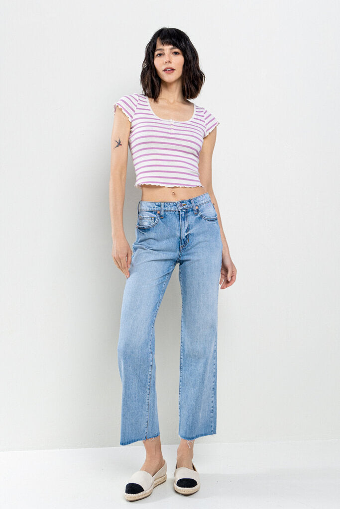 SNEAK PEEK HIGH RISE REGULAR STRAIGHT JEAN WITH RAW CUT HEM IN LIGHT WASH
