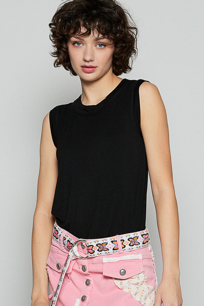 POL Sleeveless Black Round Neck Top