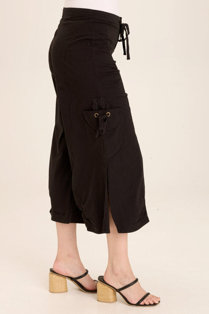 WEARABLES Black Cargo Gaucho Crop Pant