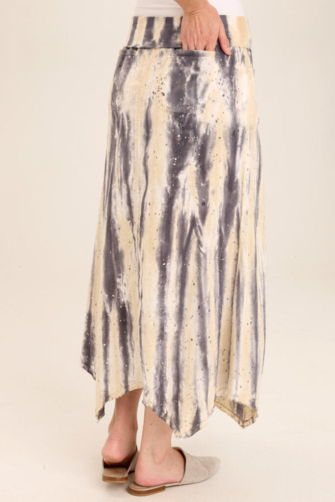 WEARABLES Linen Bohemian Sharkbite Maxi Skirt