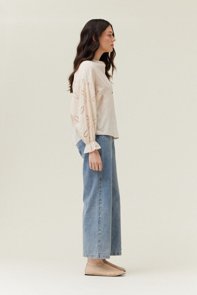 GRADE & GATHER Cream Eyelet Long Sleeve Button-up Top