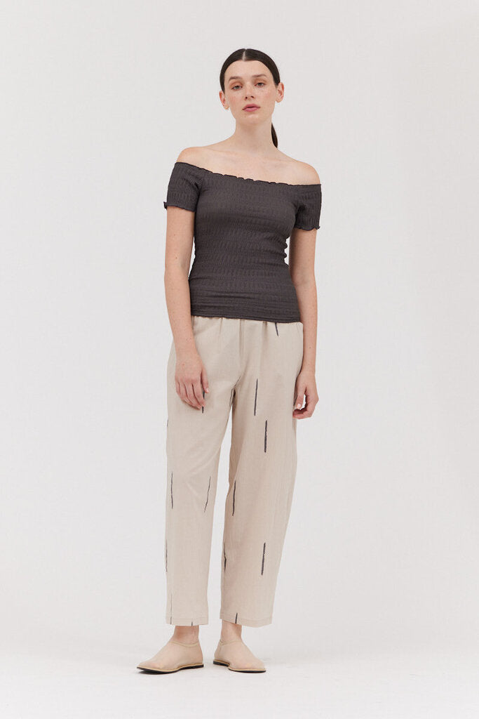 GRADE & GATHER Smoke Grey Short Sleeve Stretch Top