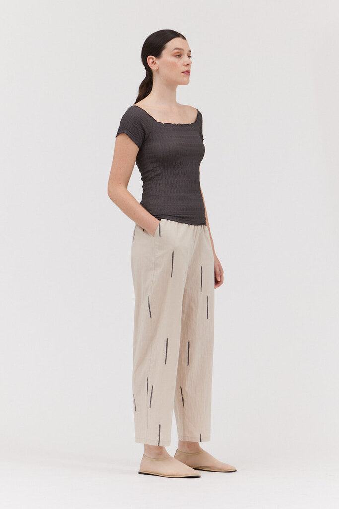 GRADE & GATHER Smoke Grey Short Sleeve Stretch Top