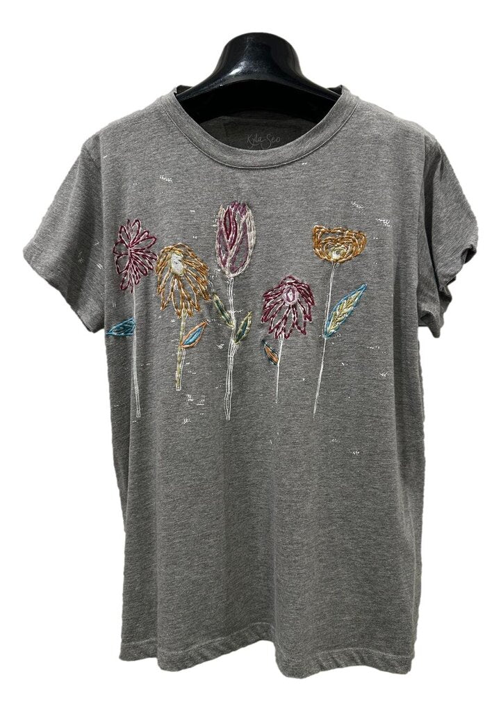 KAYLA SEO Heather Grey Short Sleeve Embroidered Top