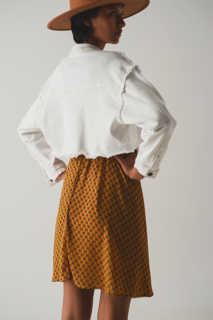 Q2 Crop White Denim Jacket with Unfinished Hemlines