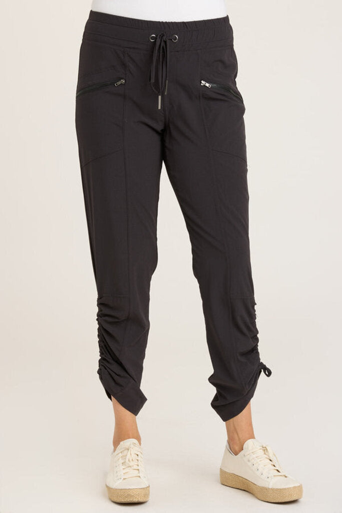 WEARABLES Black Runyon Pant