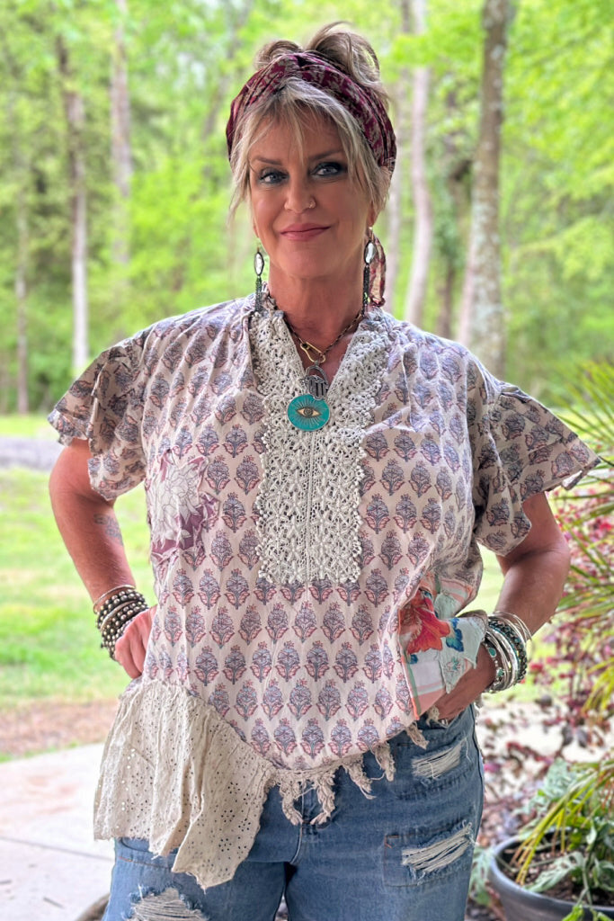 JADED GYPSY Blooming Gardens Short Sleeve Patch Cotton Top L/XL