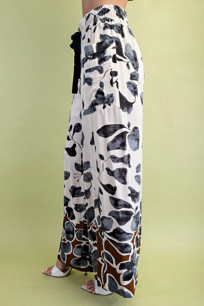 GIGIO Cream Charcoal Mixed Leaf Print Wide Leg Pant