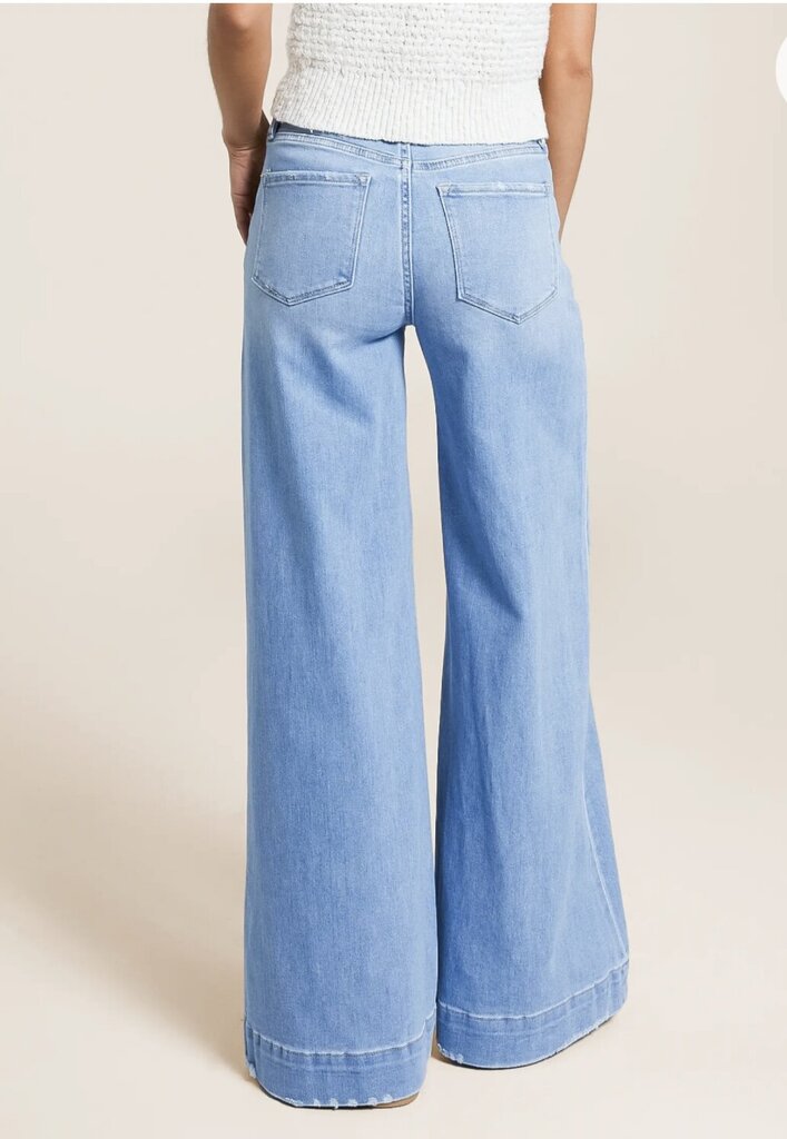 FLYING MONKEY High Rise Ultra Wide Leg Stretch Jean