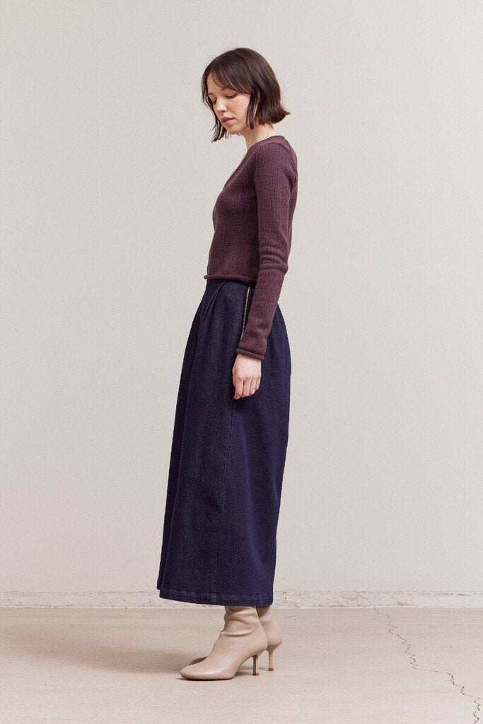 GRADE & GATHER Vintage Wine V-neck Long Sleeve Sweater