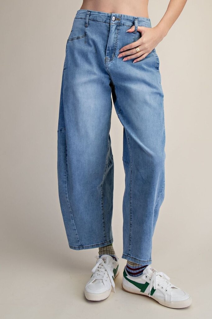 EASEL Washed Denim Barrel Jeans