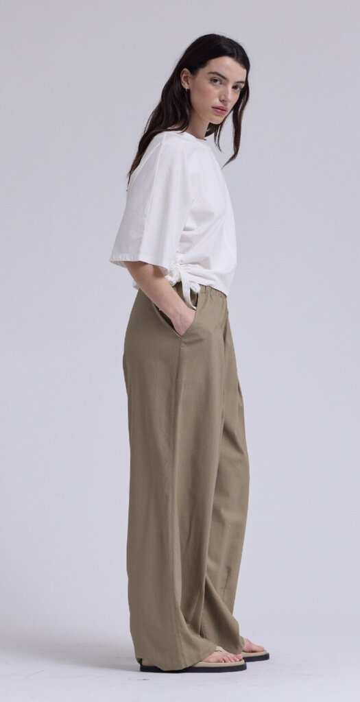 GRADE AND GATHER White Short Sleeve Top with Gathered Sides