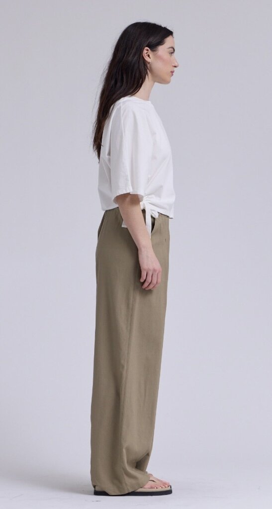 GRADE AND GATHER White Short Sleeve Top with Gathered Sides