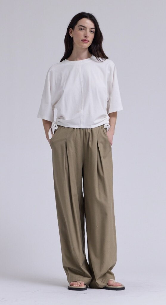 GRADE AND GATHER White Short Sleeve Top with Gathered Sides