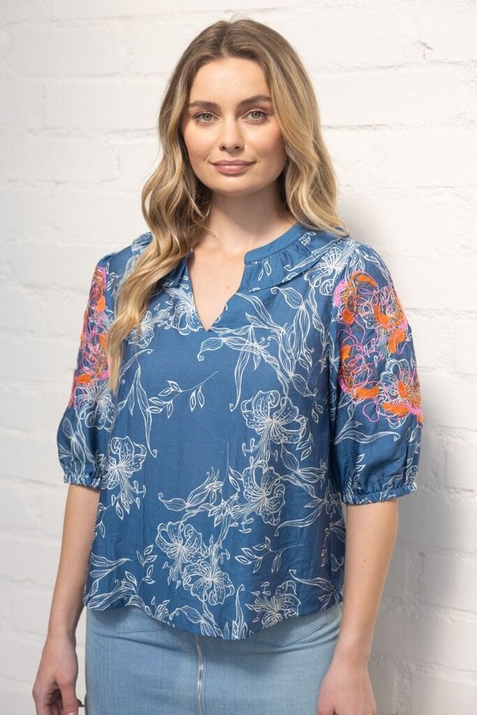 VOY Vintage Blue Ruffled V-Neck Embroidered Puff Sleeve Printed Top