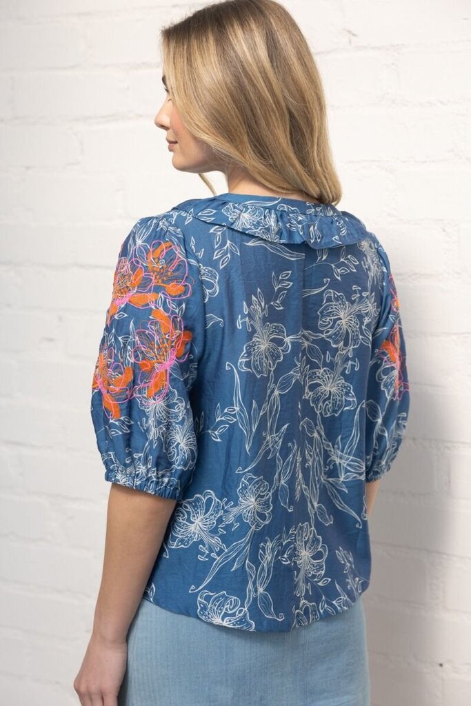 VOY Vintage Blue Ruffled V-Neck Embroidered Puff Sleeve Printed Top