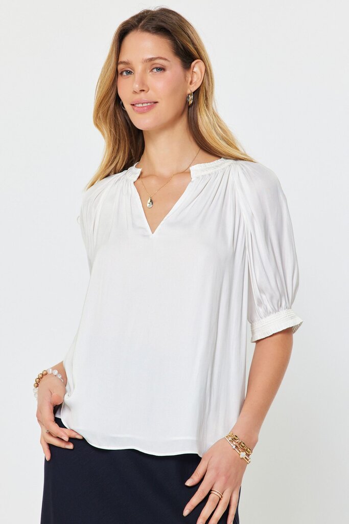 CURRENT AIR White Short Sleeves V-neck Top