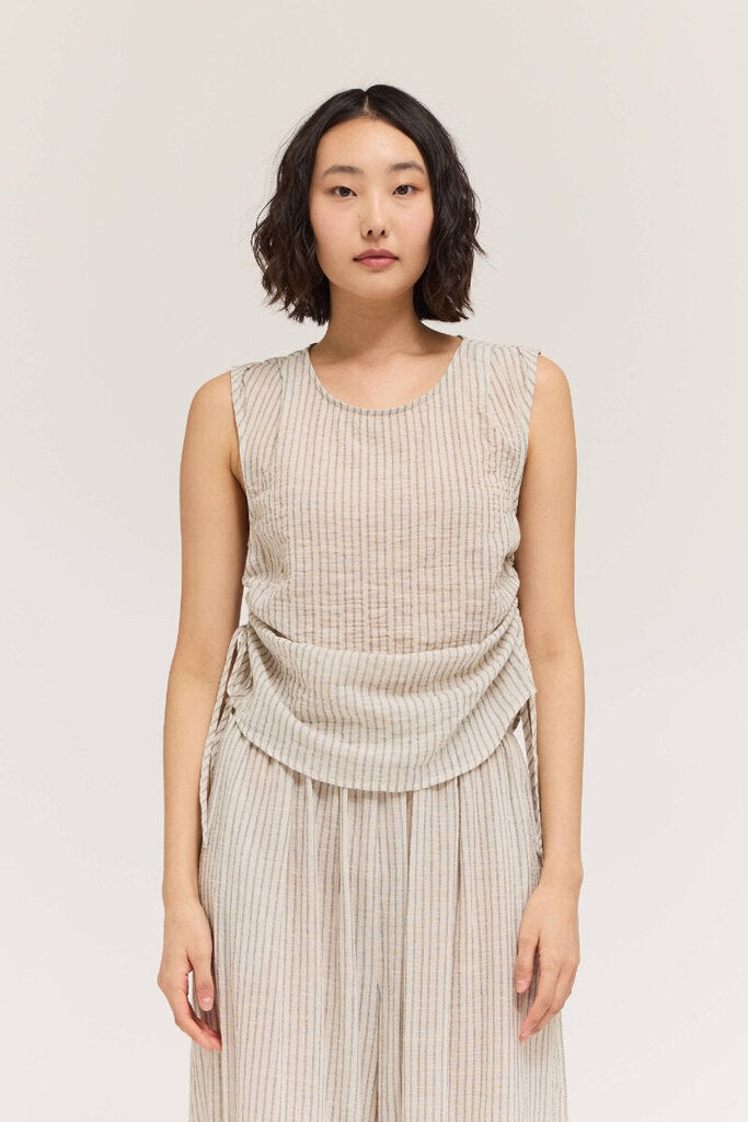 GRADE & GATHER Sleeveless Cream and Black Pinstripe w/Adjustable Sides Top