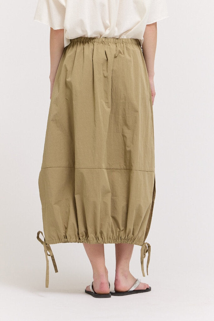 GRADE & GATHER Dry Herb Adjustable Gathered Hem Skirt