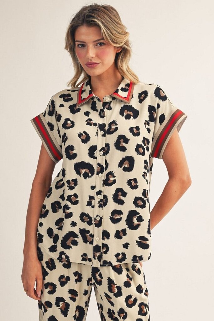 JODIFL Leopard Short Sleeve Button-up Top