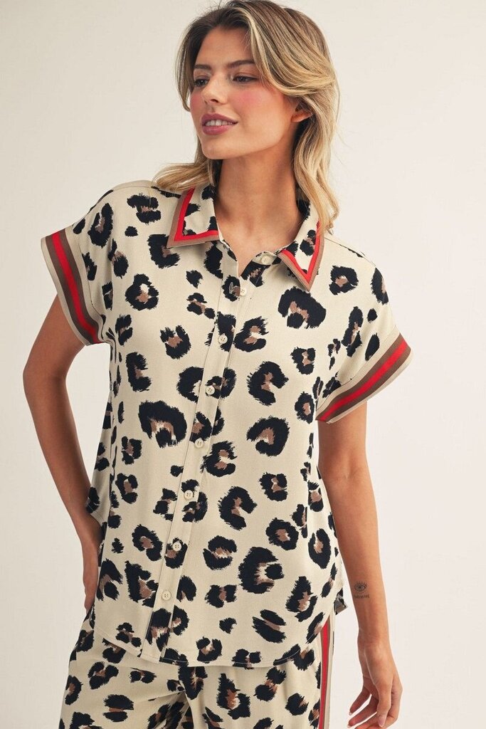 JODIFL Leopard Short Sleeve Button-up Top