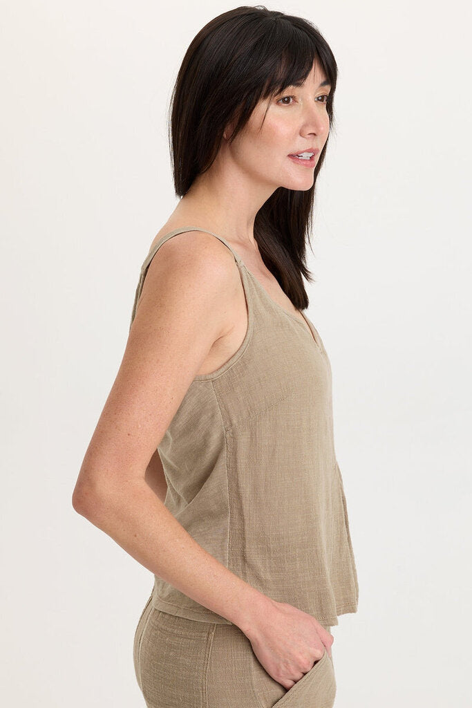 WEARABLES Hedley Khaki Gauze/Jersey Pleat Tank