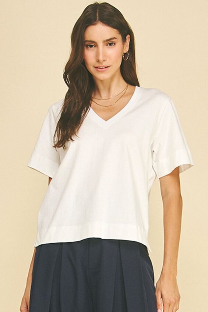 PINCH White Classic V-neck Cotton Top