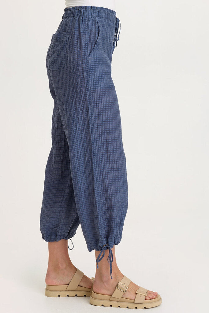 WEARABLES Hypnotic Pigment Blue Waffle Print Pant