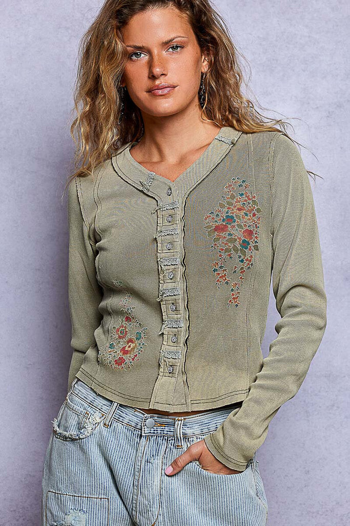 POL Olive Stonewash Long Sleeve button-up Floral Print Top