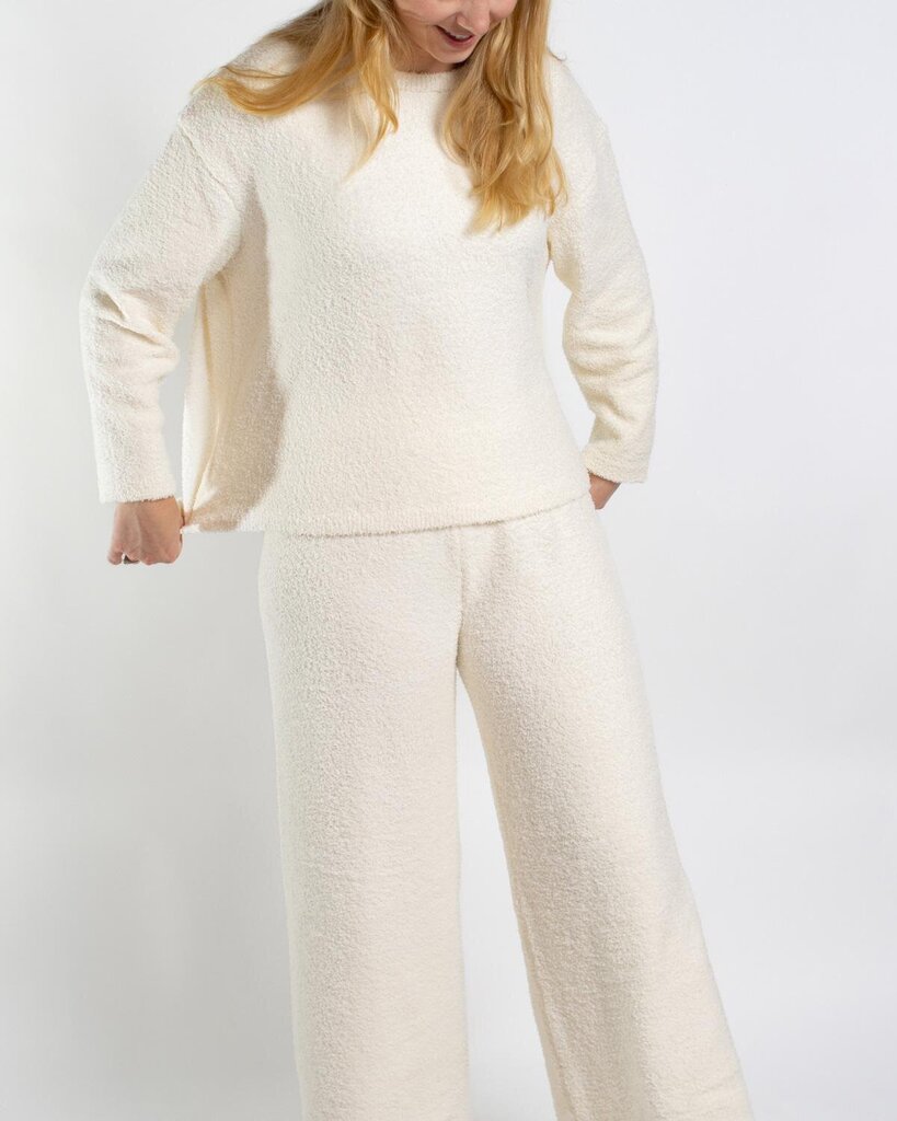 ROYAL STANDARD Soft Cream Long Sleeve Top and Pant Loungewear Set