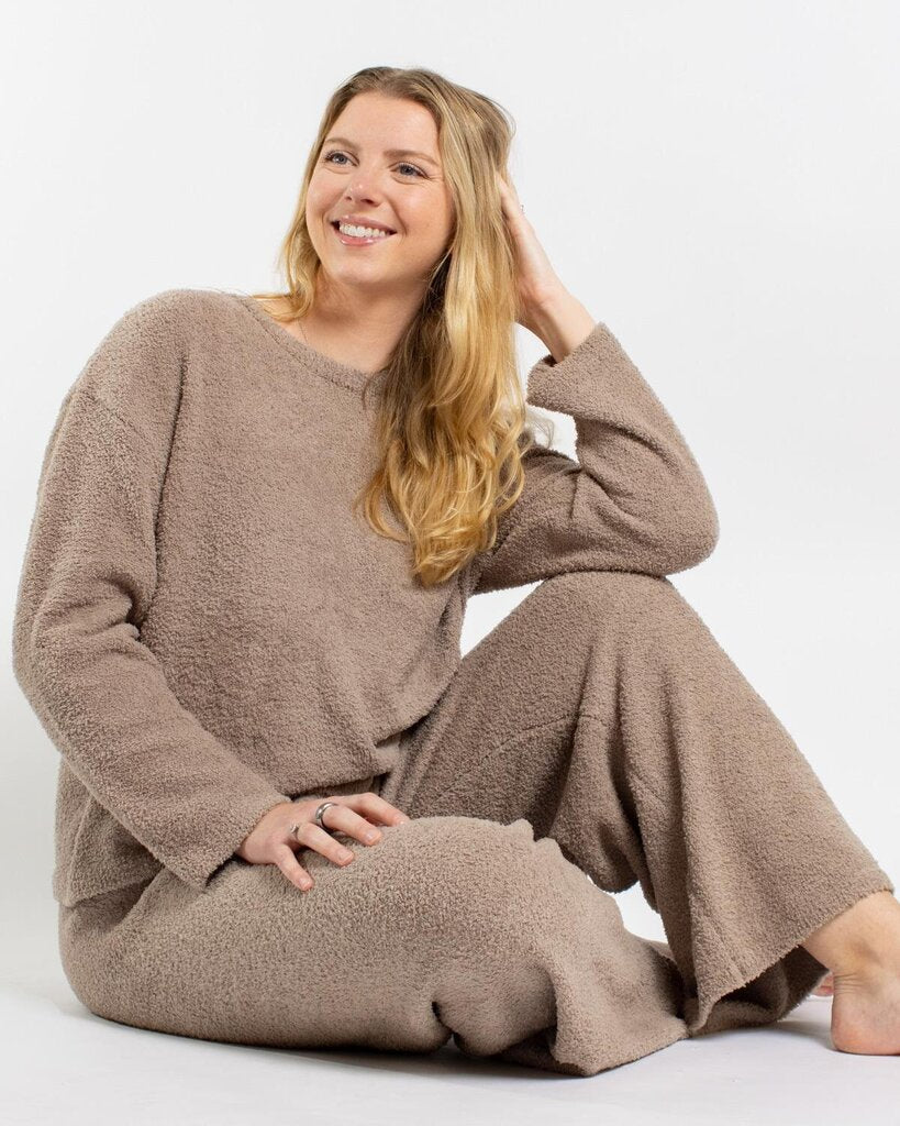 ROYAL STANDARD Mocha Soft Long Sleeve Top and Pant Loungewear Set