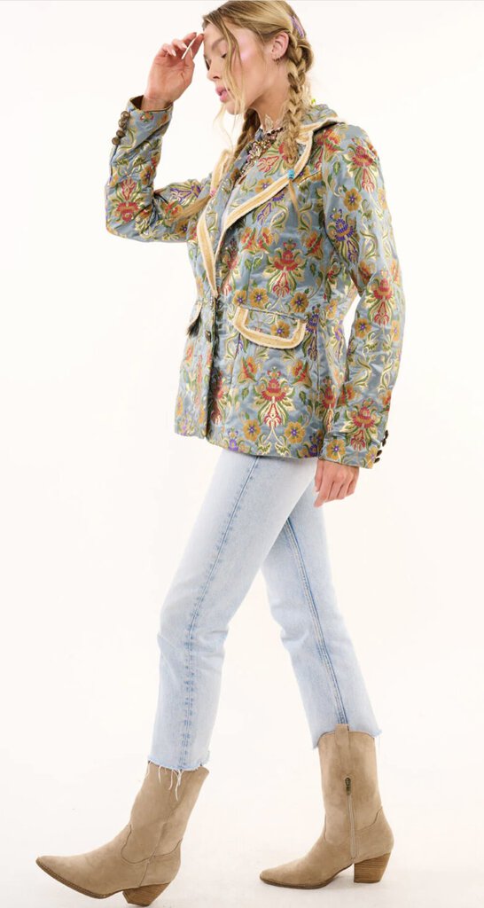 ARATTA Renaissance Silk Paisley Jacquard Blazer