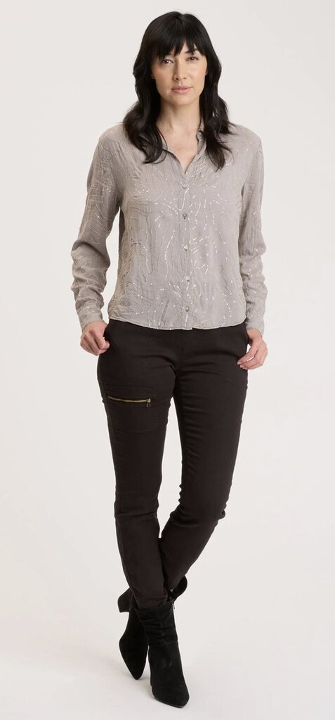 XCVI LIGHT SOFT GREY SERAPHINA BUTTON-UP LONG SLEEVE TOP