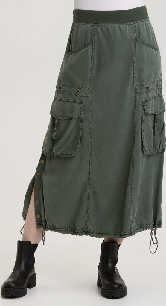 XCVI Green Banded Leslyn Cargo Pocket Skirt