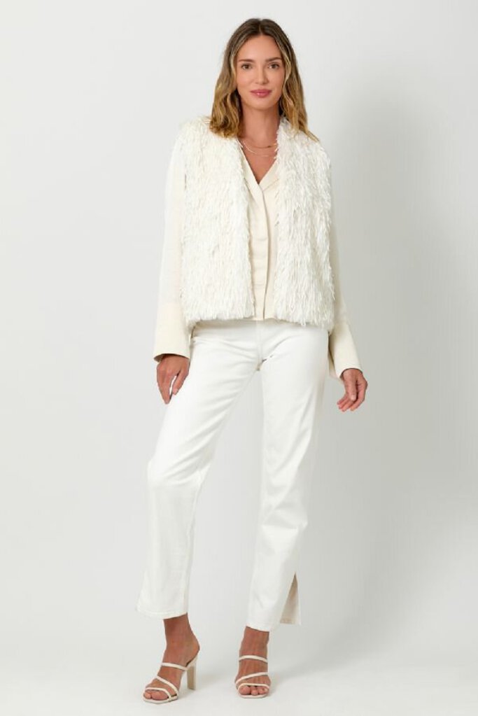 MYSTREE Sleeveless Ivory Shaggy Vest