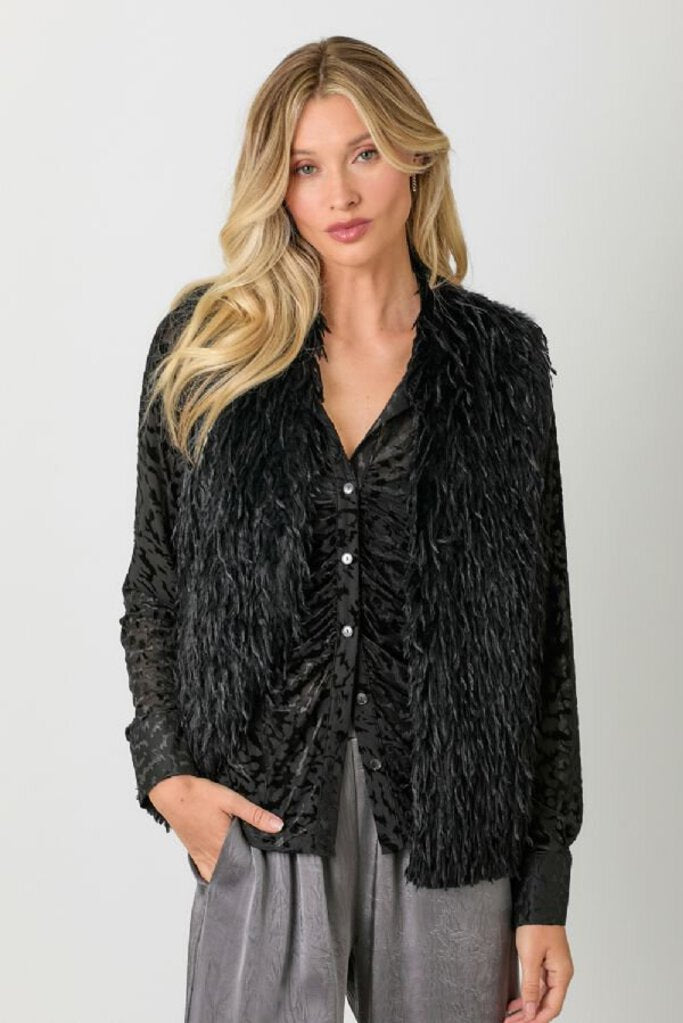 MYSTREE SLEEVELESS BLACK SHAGGY VEST