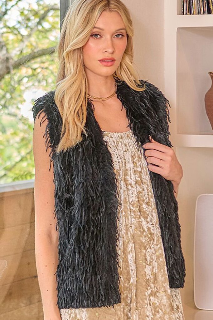 MYSTREE SLEEVELESS BLACK SHAGGY VEST