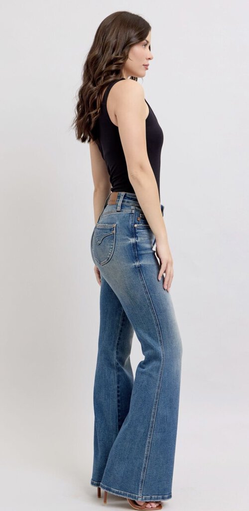 JUDY BLUE MID-RISE TUMMY CONTROL VINTAGE WASH FLARE JEAN