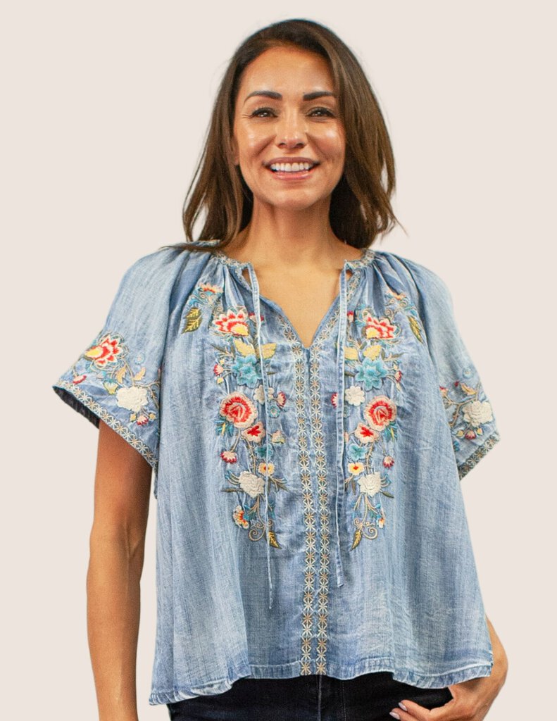 KYLA SEO Short Sleeve Embroidered Top