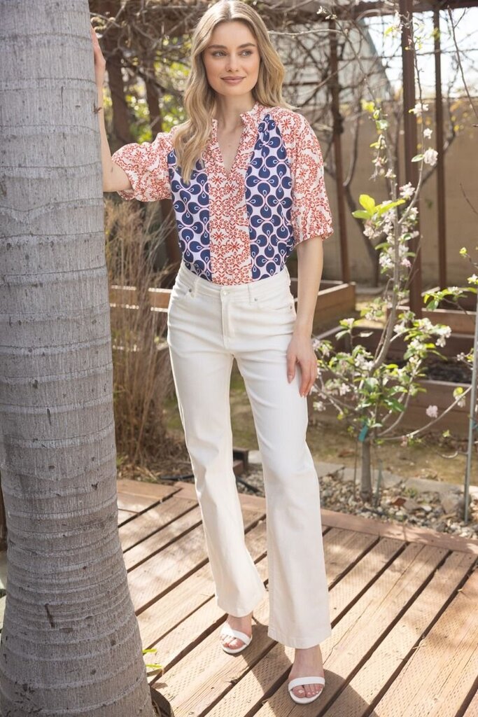 VOY White & Mixed Print Puffed Short Sleeve Top