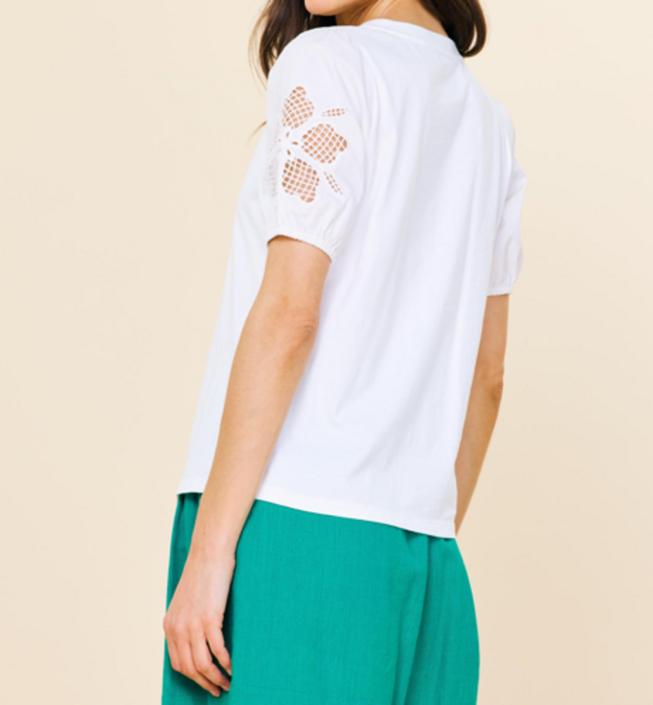 SKIES ARE BLUE White Cotton Eyelet Short Sleeve Top