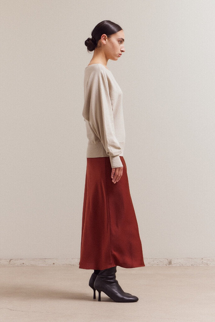 GRADE & GATHER Cream Long Sleeve Banded Bottom Knit Top