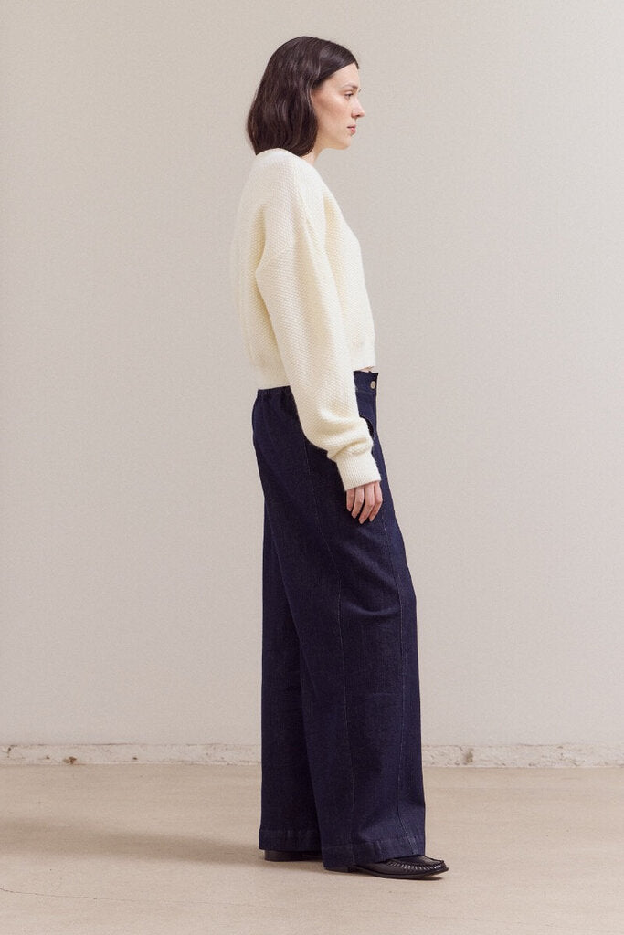 GRADE & GATHER Ivory Crew Neck Long Sleeve Sweater