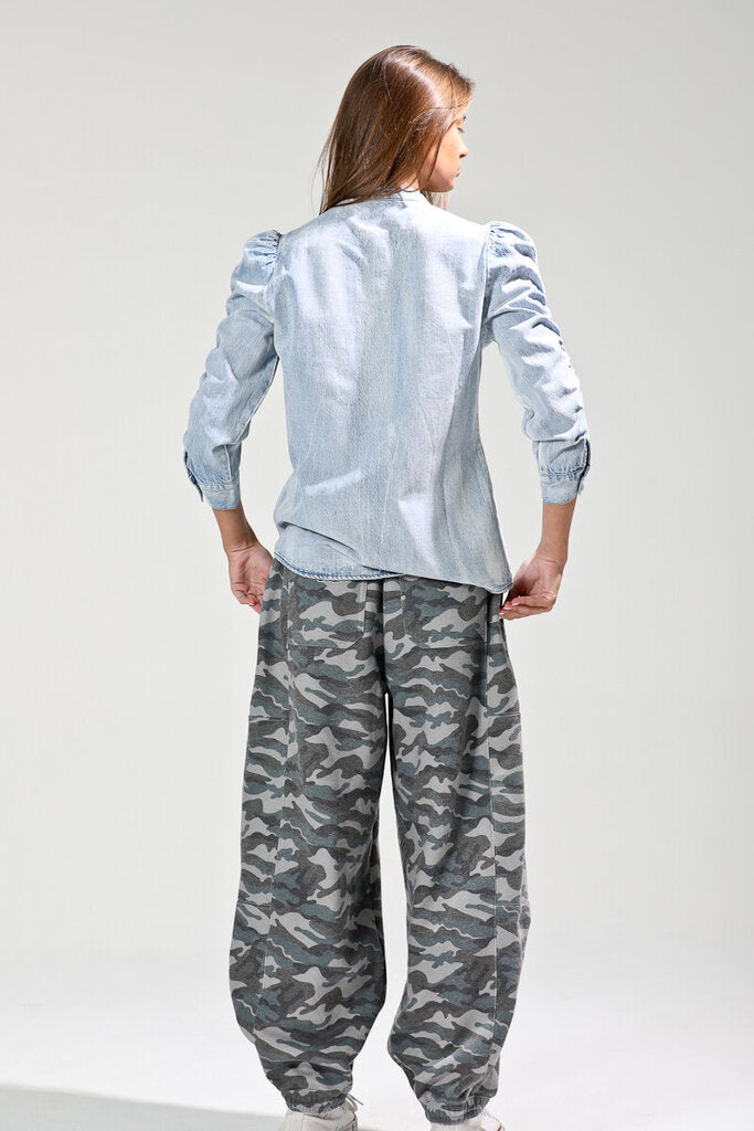 NoaBoa Stonewash Light Cotton Denim Shirring Sleeve Top