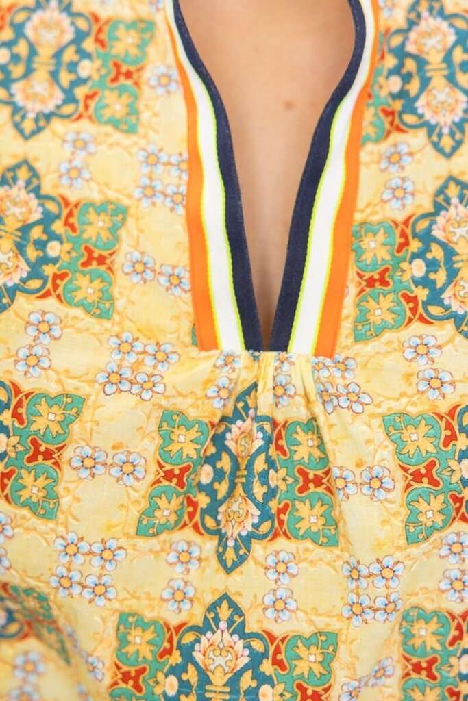 VOY Multi Color Striped Detailed Embroidered Print Top