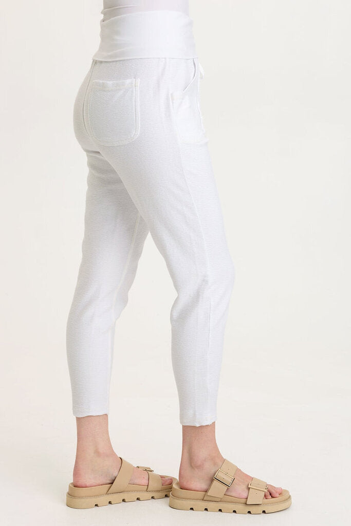 WEARABLES White Slim Leg Crepe Knit Pant