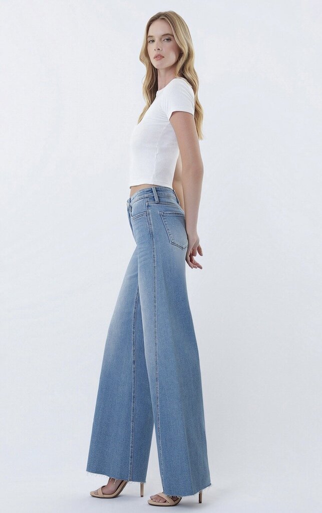 LOVERVET High Rise Medium Wash Twisted Seam Wide Leg Jeans