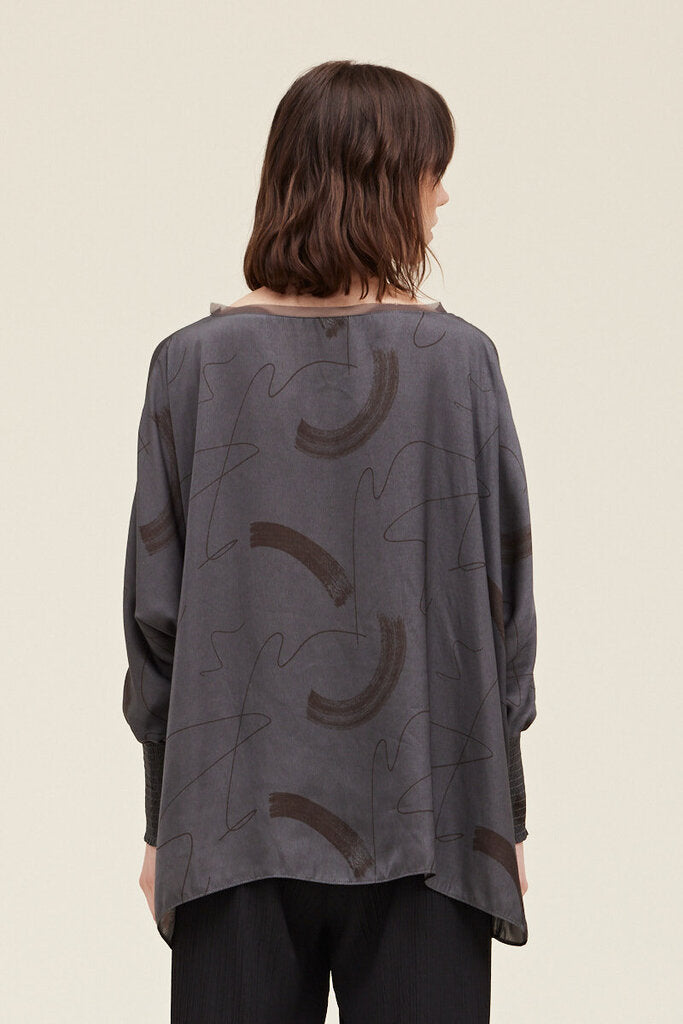 Grade & Gather Slate Abstract Print Long Sleeve Tunic Top