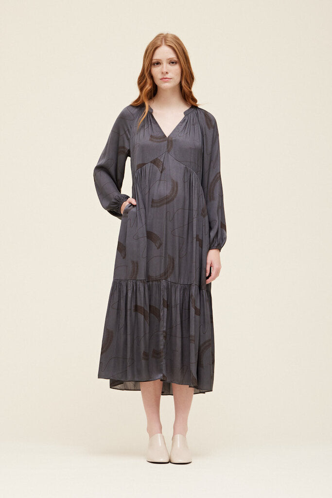 Grade & Gather Slate V-neck Abstract Print Long Sleeve Side Pocket Dress